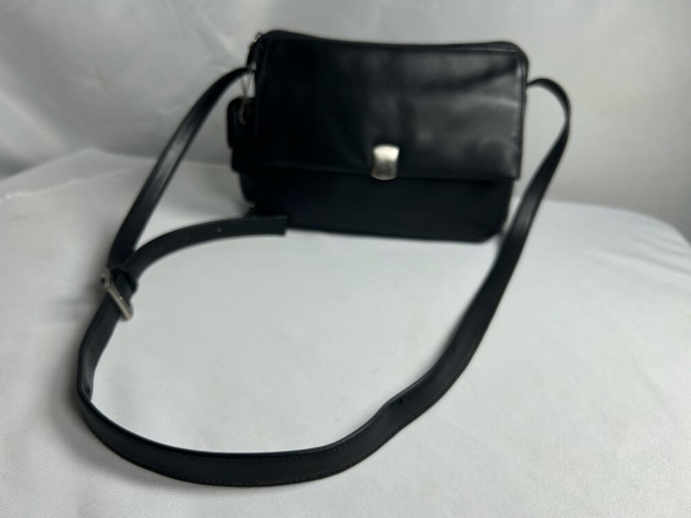 Genuine Black Leather Crossbody Messenger Bag Built in Wallet Side PocketTravel